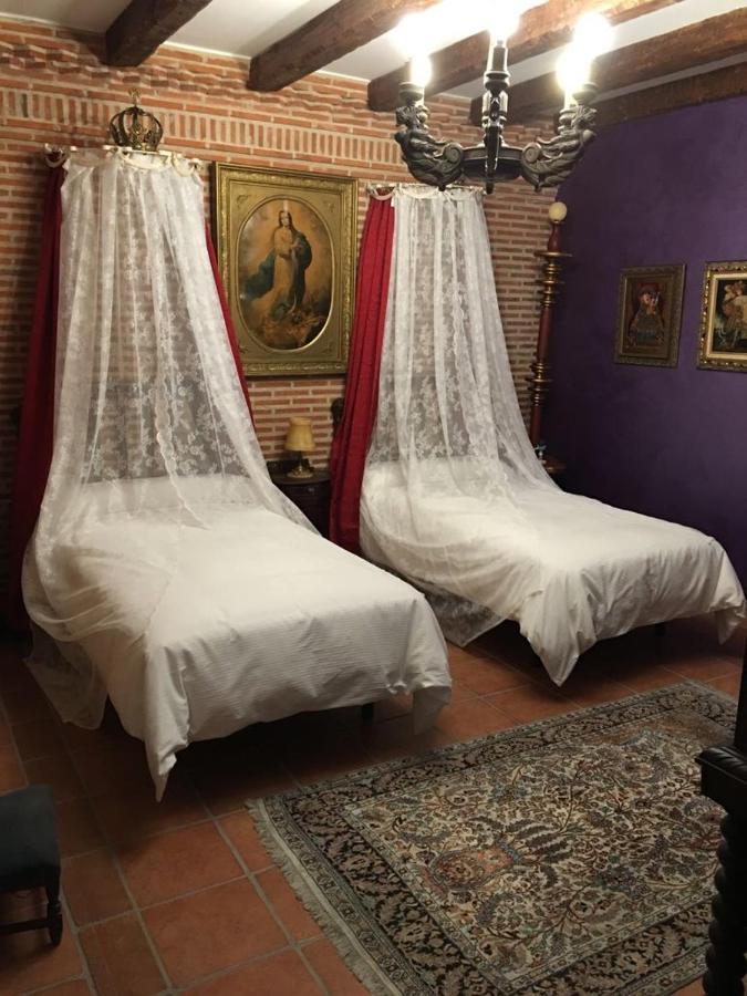 Casa Del Trotamundos Guest House Villamayor de Campos Екстериор снимка