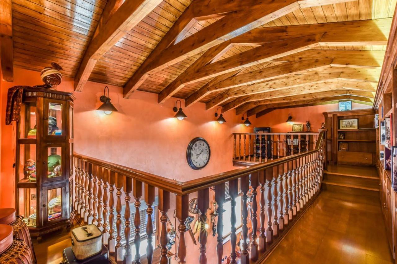 Casa Del Trotamundos Guest House Villamayor de Campos Екстериор снимка